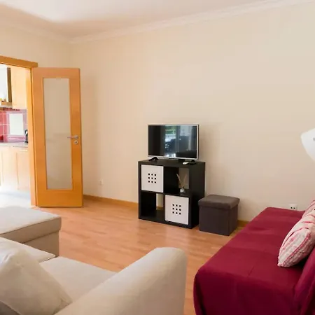 Tac - Rosa Pool & Apartment Portimao