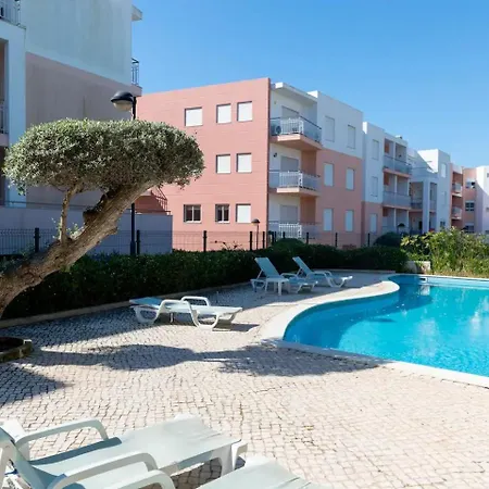 Tac - Rosa Pool & Portimao